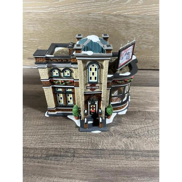 Department 56 Harley-Davidson Detailing Parts and Service 56.59214 in Box Works - Picture 1 of 9